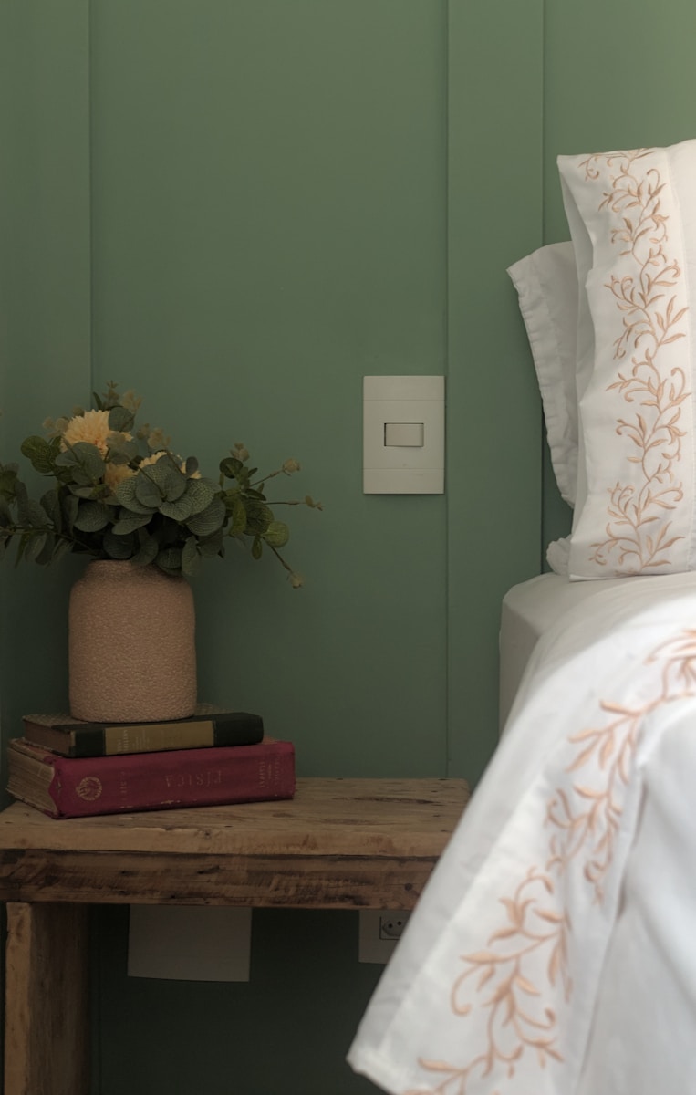 Tons Modernos para Quarto Feminino